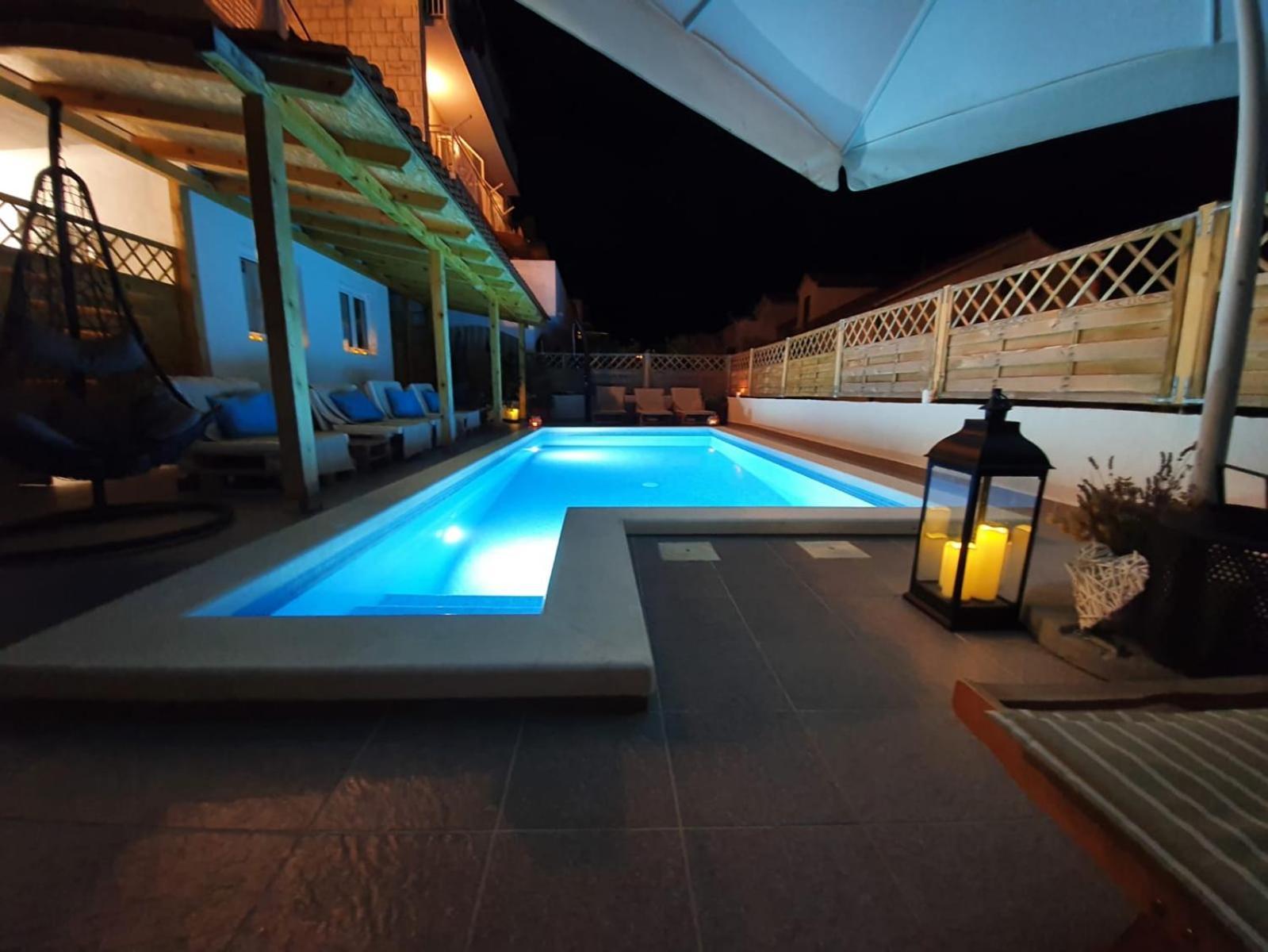 B&B Buzolic Hvar Town Bagian luar foto