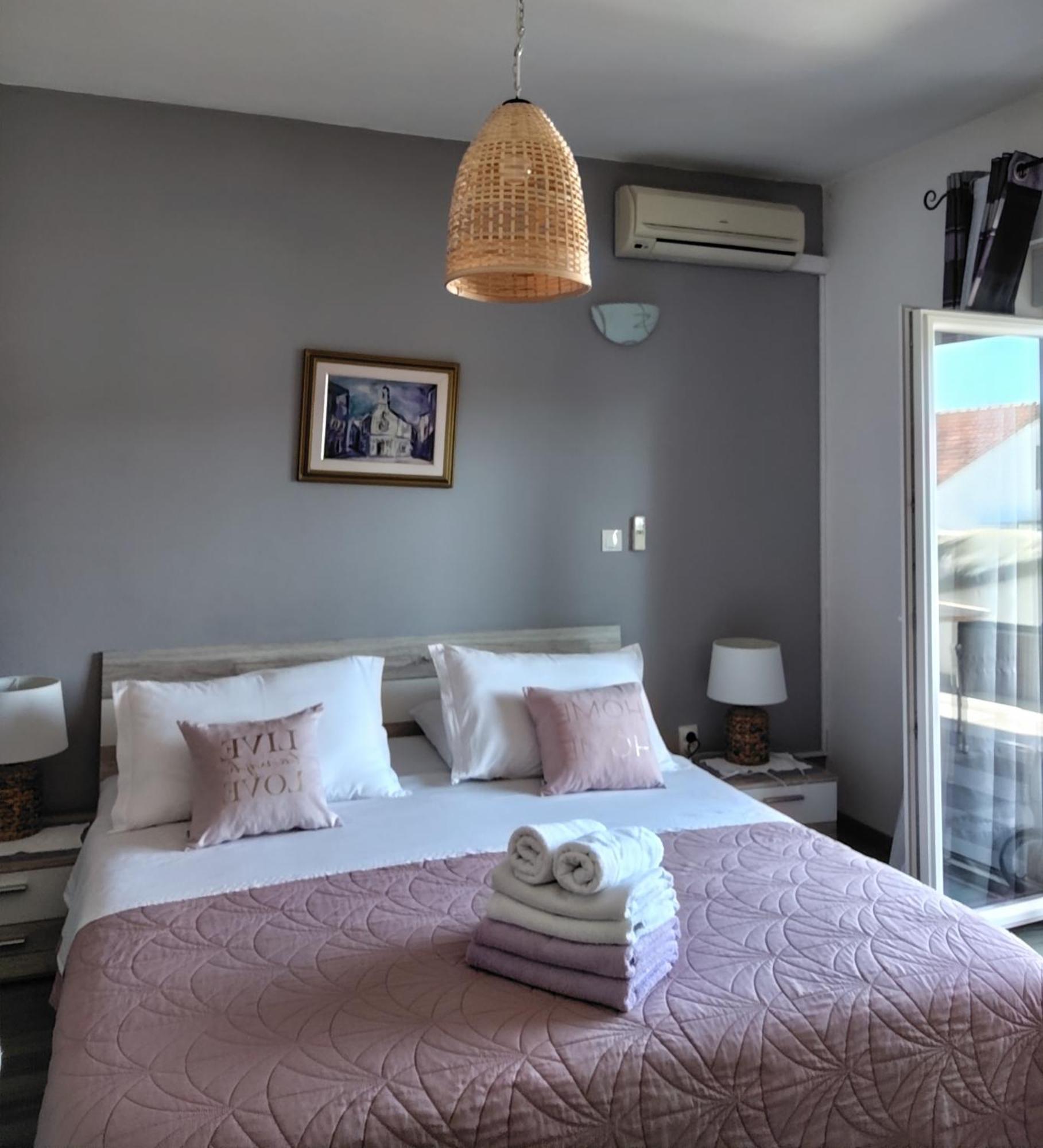 B&B Buzolic Hvar Town Bagian luar foto