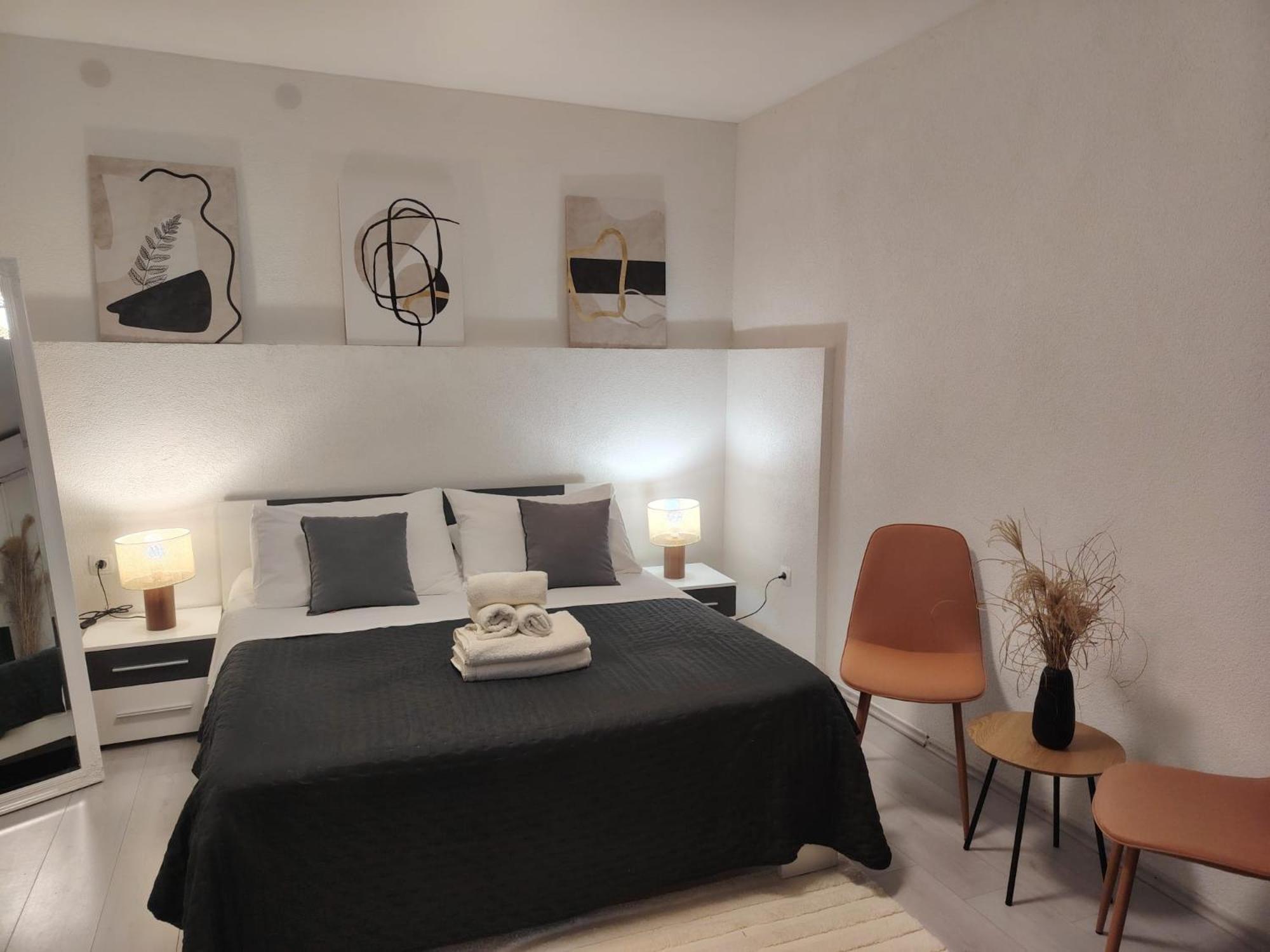 B&B Buzolic Hvar Town Bagian luar foto